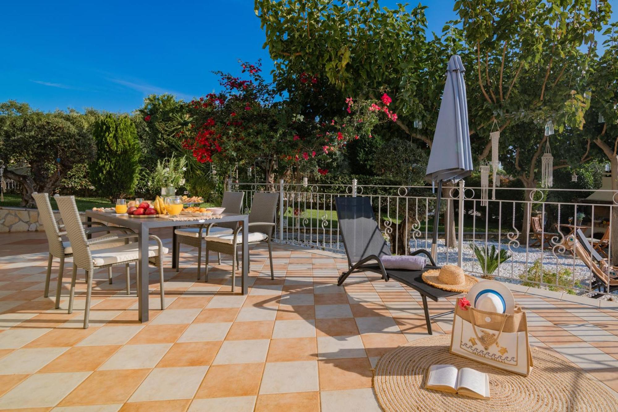 Holiday home Vrisi *