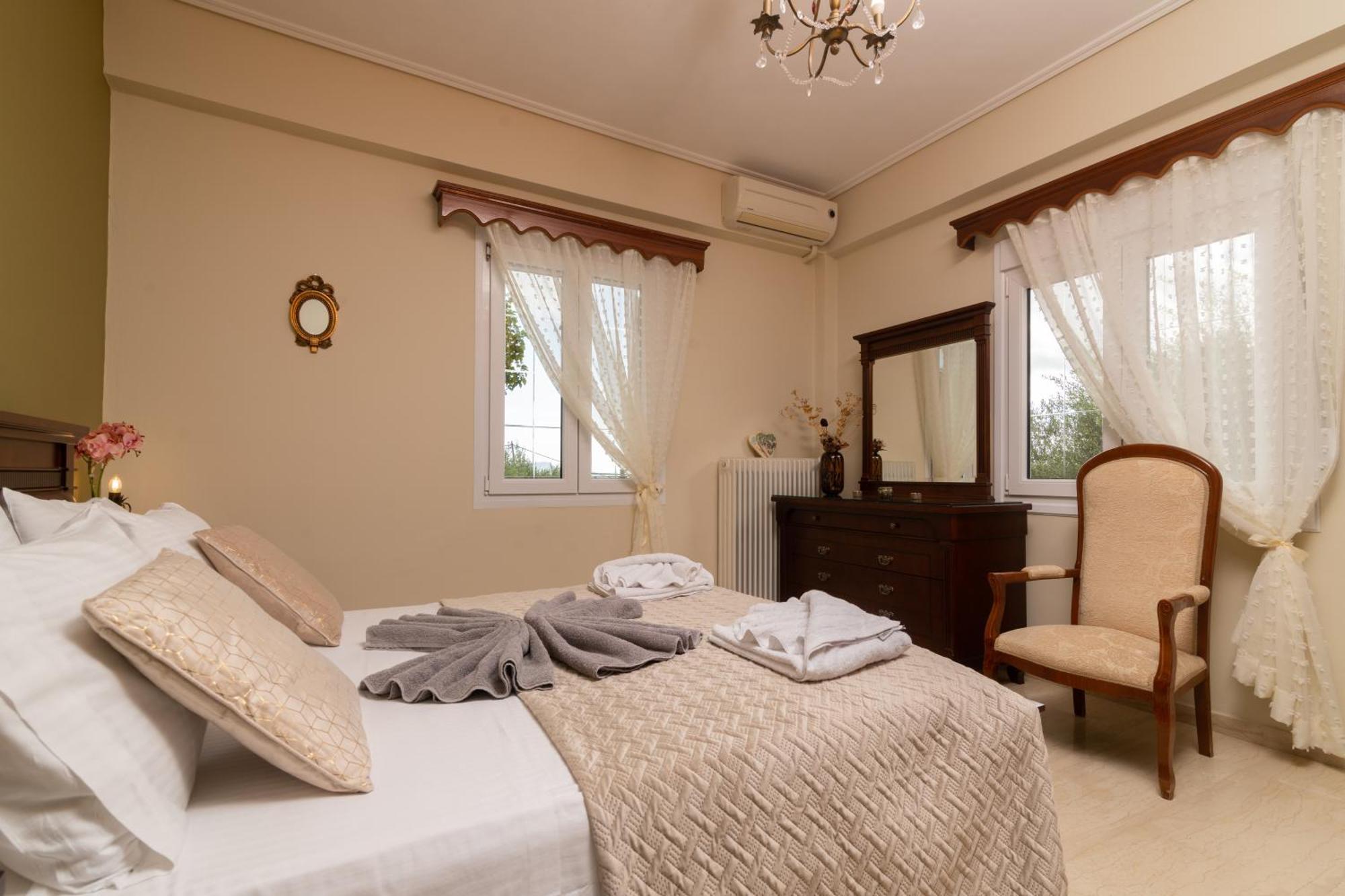 Vrisi Holiday home