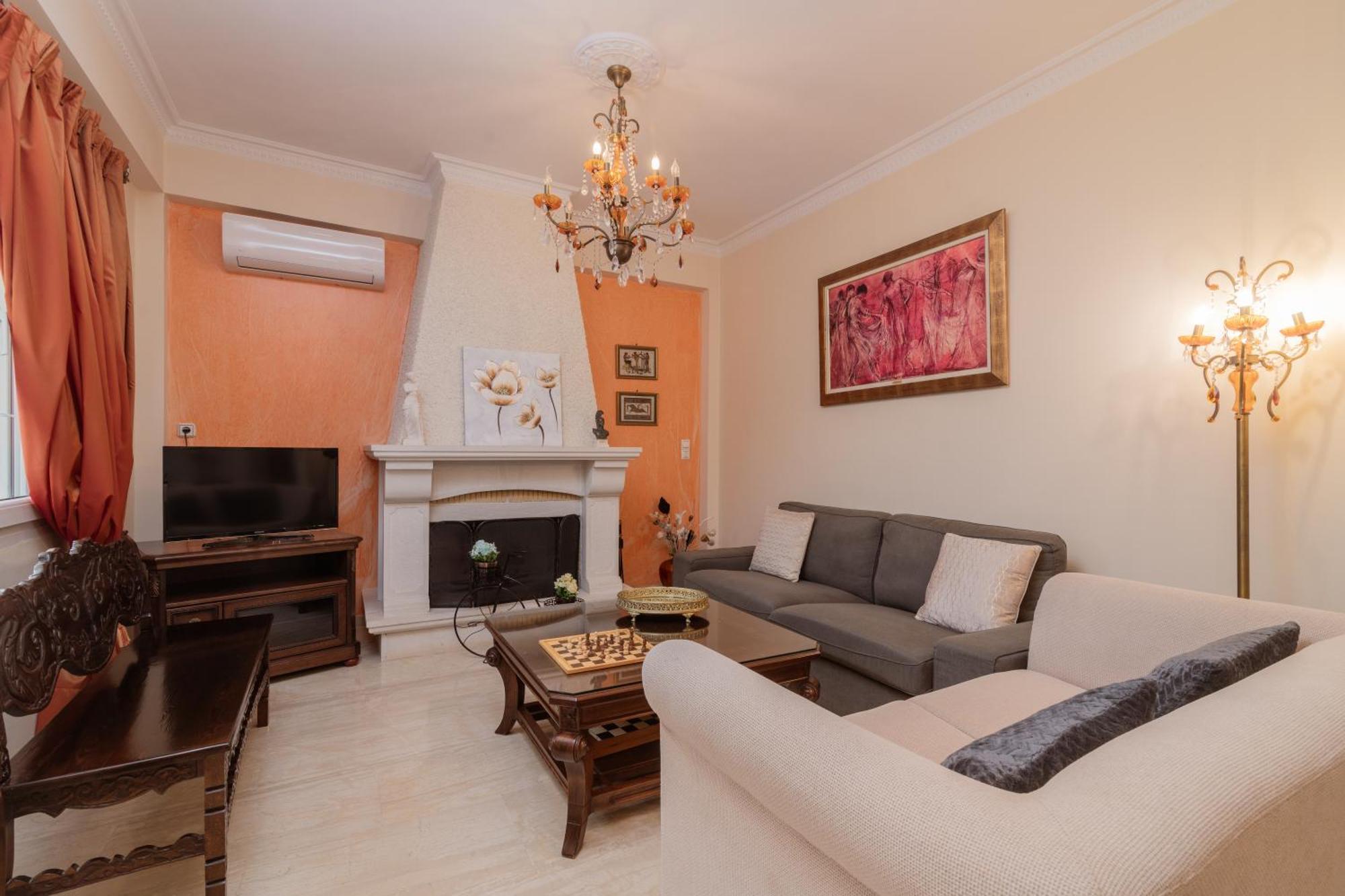 Vrisi Holiday home *